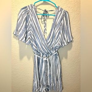 Altar’d State 
Great condition 
Romper
